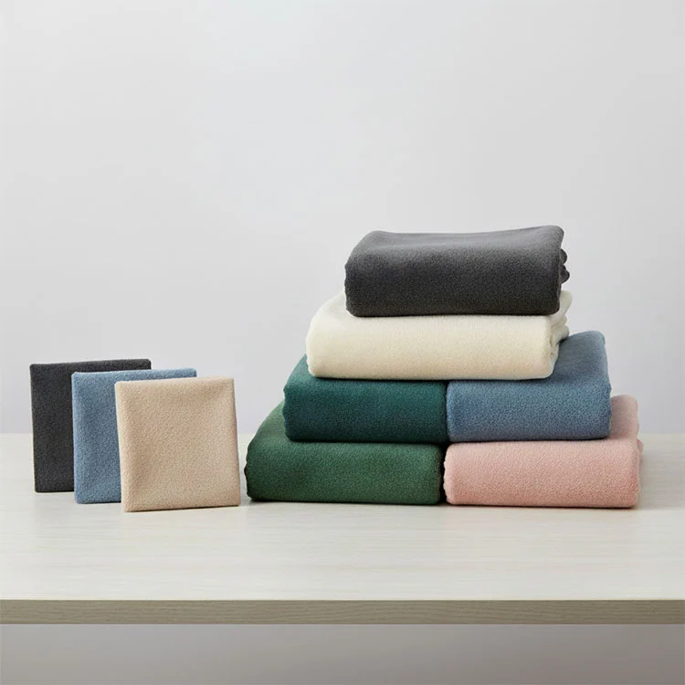 알약 방지 브러시드 패브릭