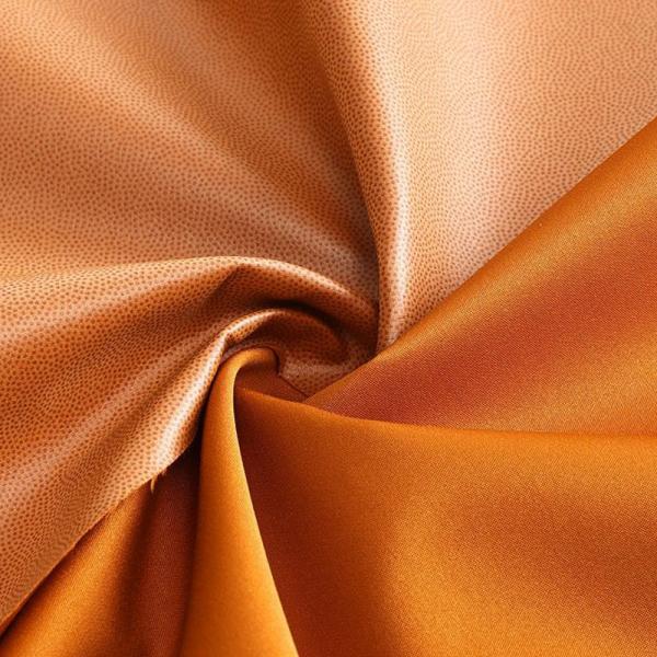 전술적 소프트쉘 원단